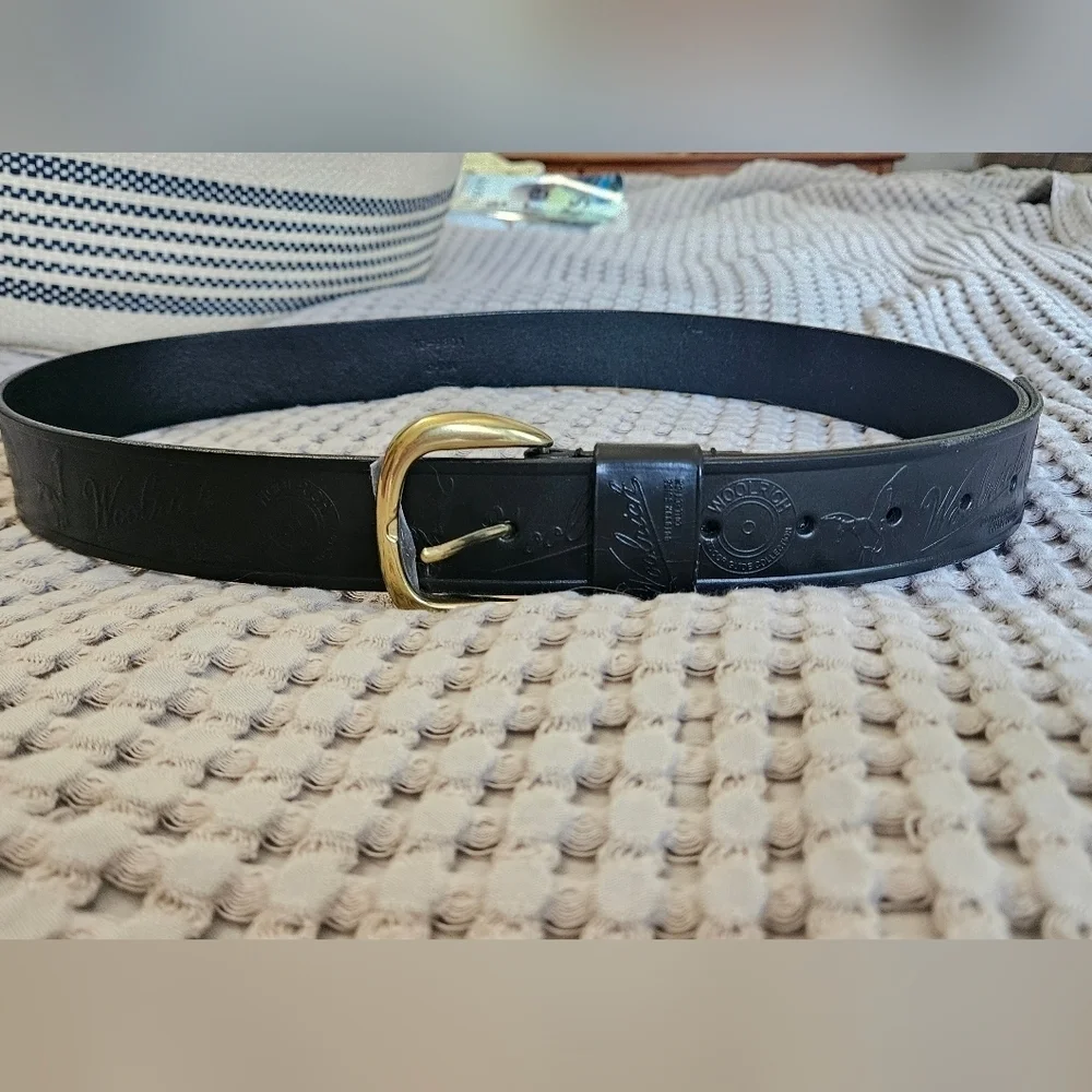 WOOLRICH Outdoor Guide Collection Leather Belt In Black with Gold Buckle.